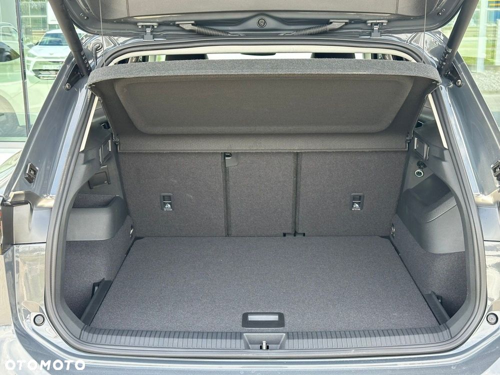 Volkswagen Tiguan - 8