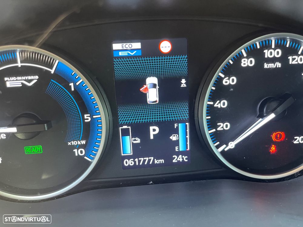Mitsubishi Eclipse Cross - 8