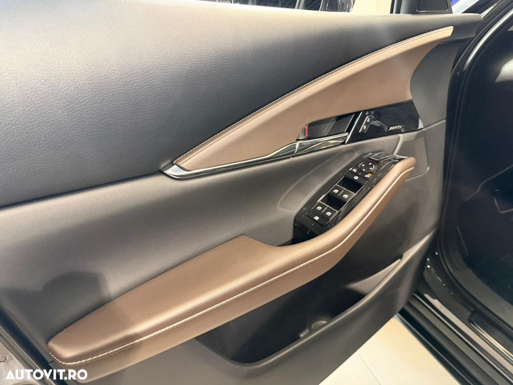 Mazda CX-30 e-SKYACTIV X186 AT MHEV Takumi - 19