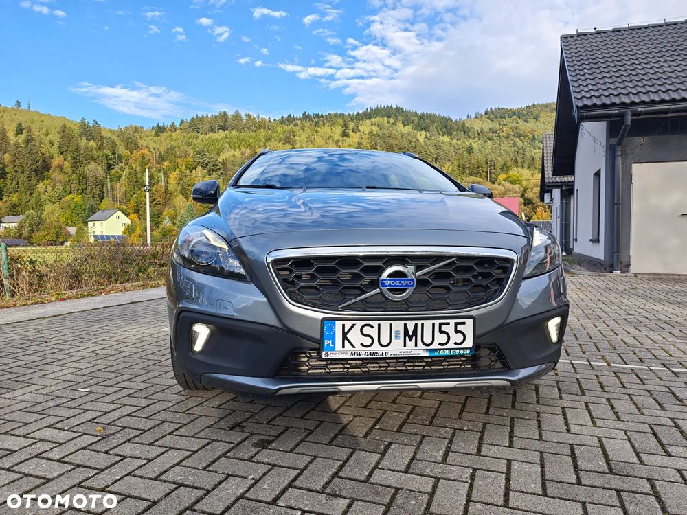Volvo V40 2016 photo 2