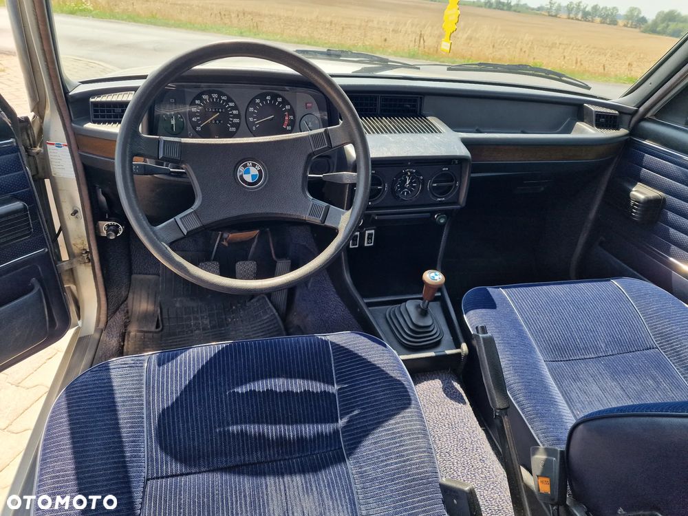 BMW Seria 5 520 - 22