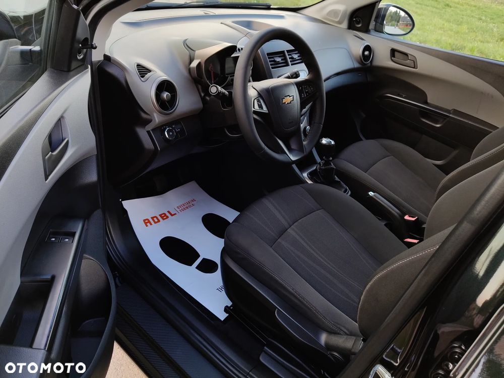 Chevrolet Aveo 1.2 LT - 4