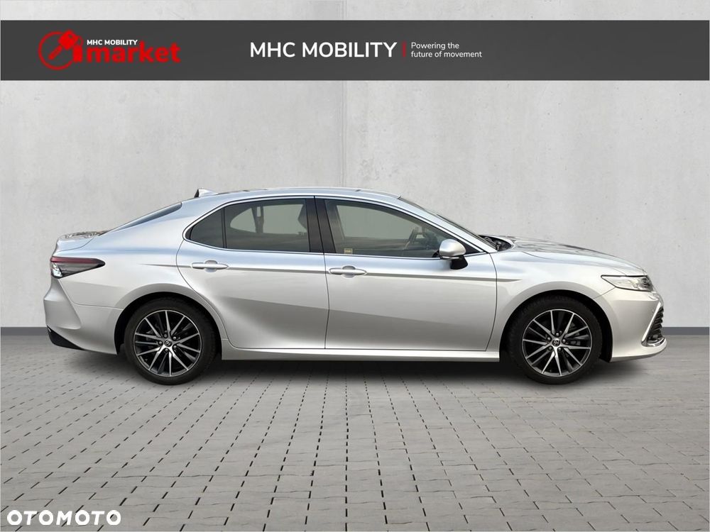 Toyota Camry 2.5 Hybrid Executive CVT - 7