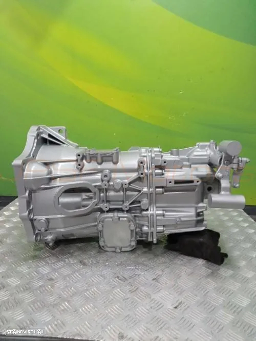 Caixa de Velocidades RECONDICIONADA IVECO 35C18 3.0HPI 284061 8872643 - Seletor Atras - 3