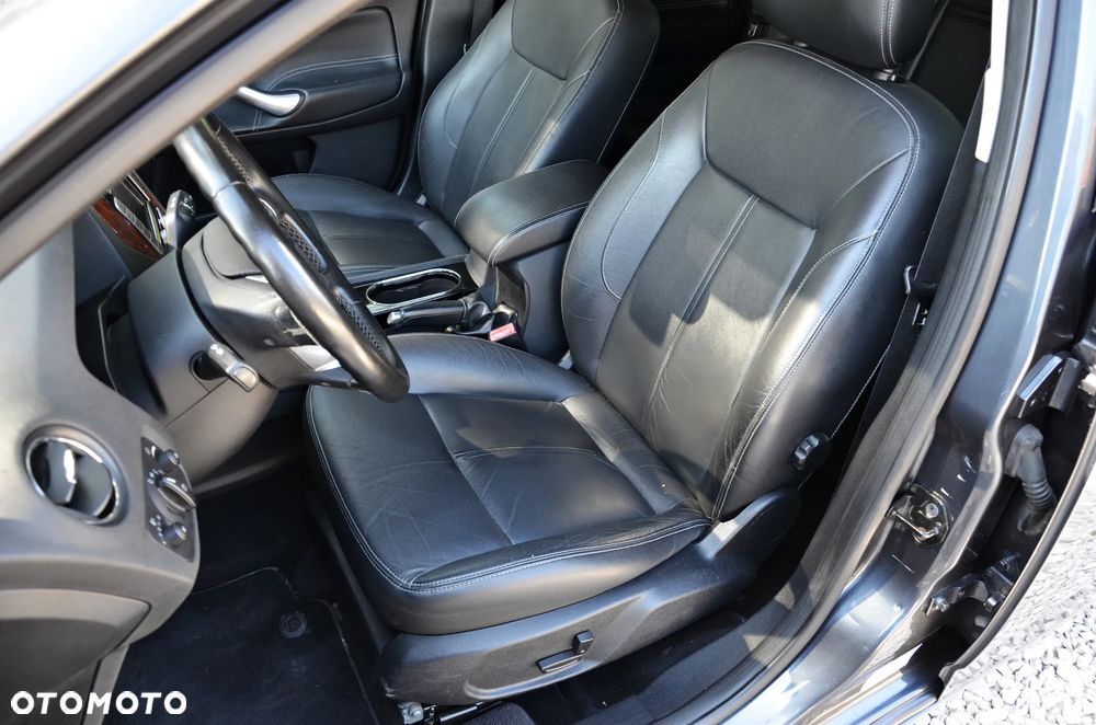 Ford Mondeo 2.0 TDCi Titanium - 28