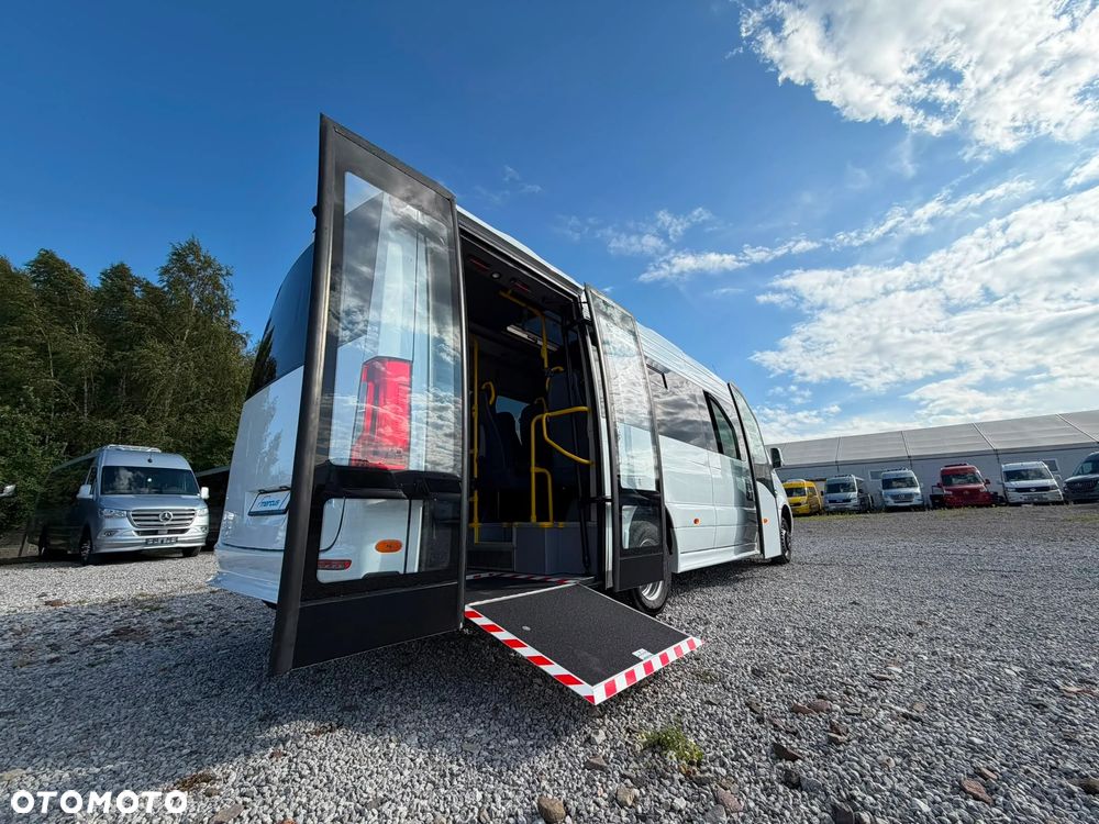 Mercedes-Benz Sprinter 519 - 6