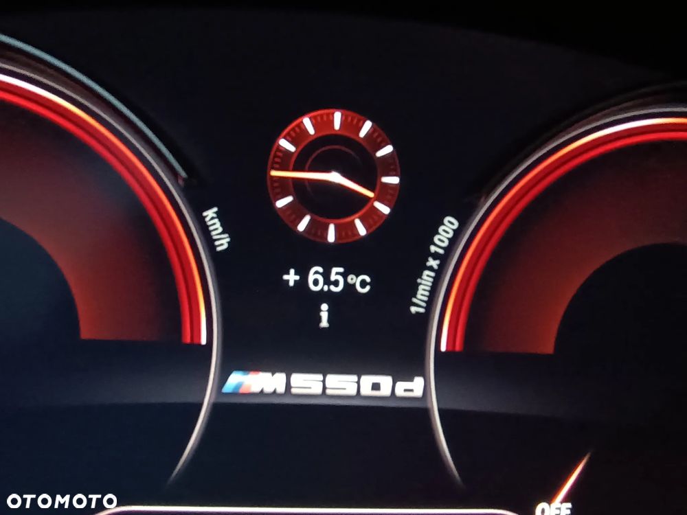 BMW Seria 5 M550d xDrive - 2