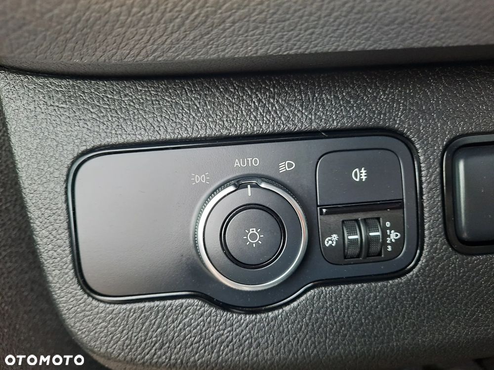 Mercedes-Benz Sprinter Brygadówka zabudowa warsztatowa Sortimo 220v - 19