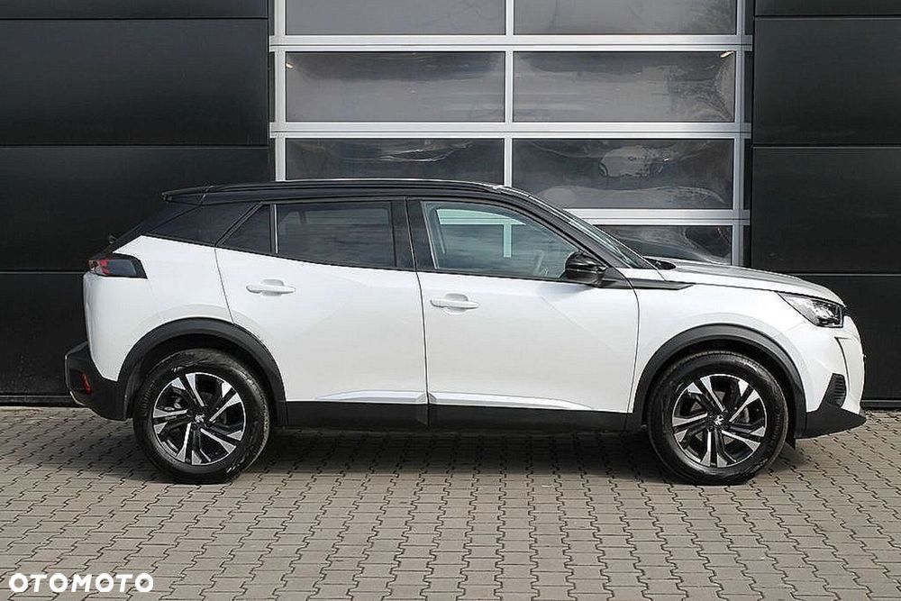 Peugeot 2008 1.2 PureTech Allure S&S EAT8 - 17