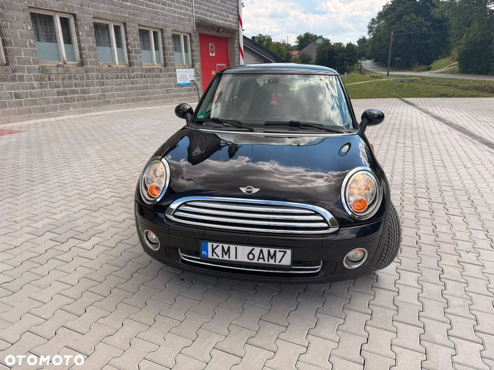 MINI Cooper - 1