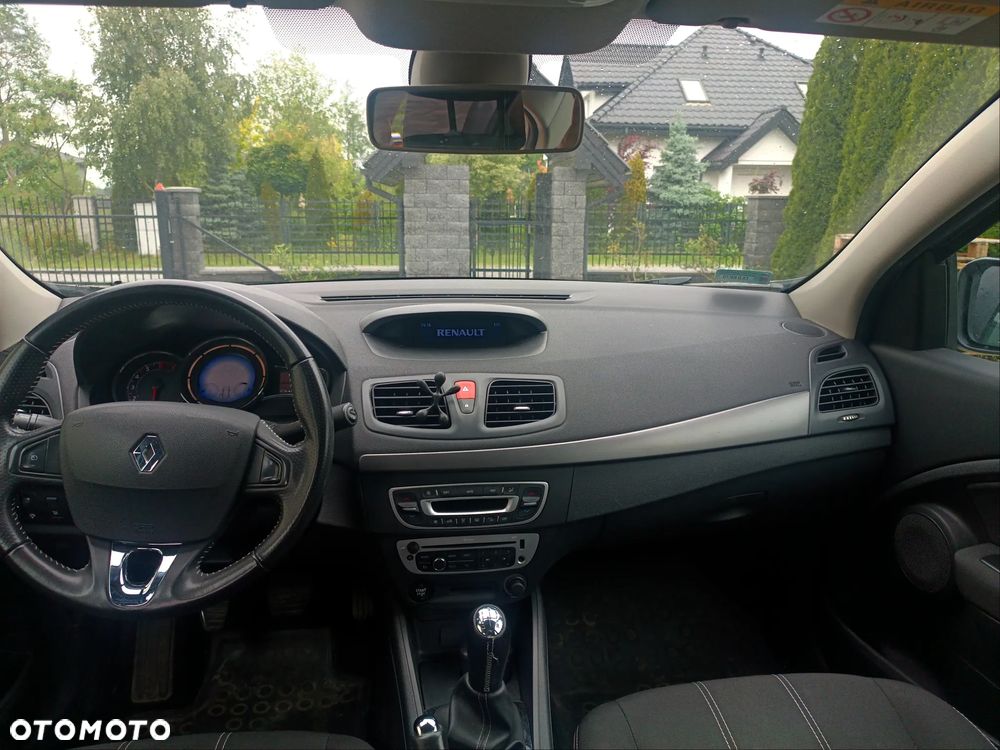 Renault Fluence 1.6 16V Limited - 8