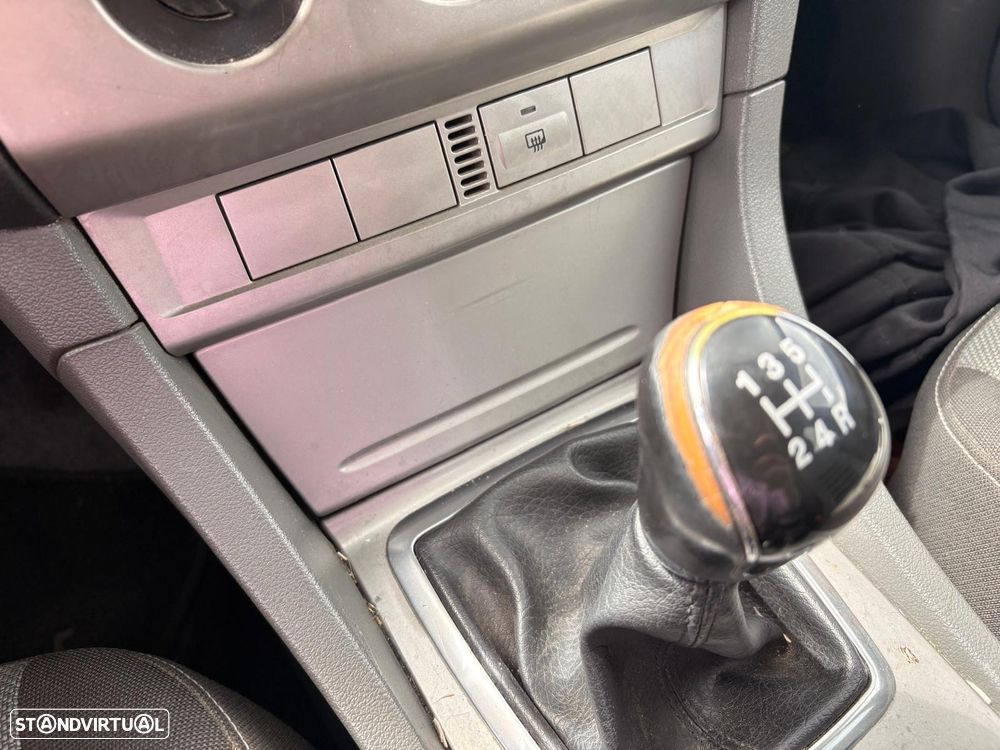Ford Focus 1.6 TDCi Trend - 12