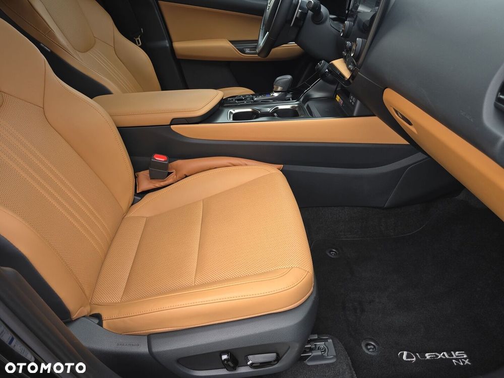 Lexus NX 350h Prestige AWD - 9
