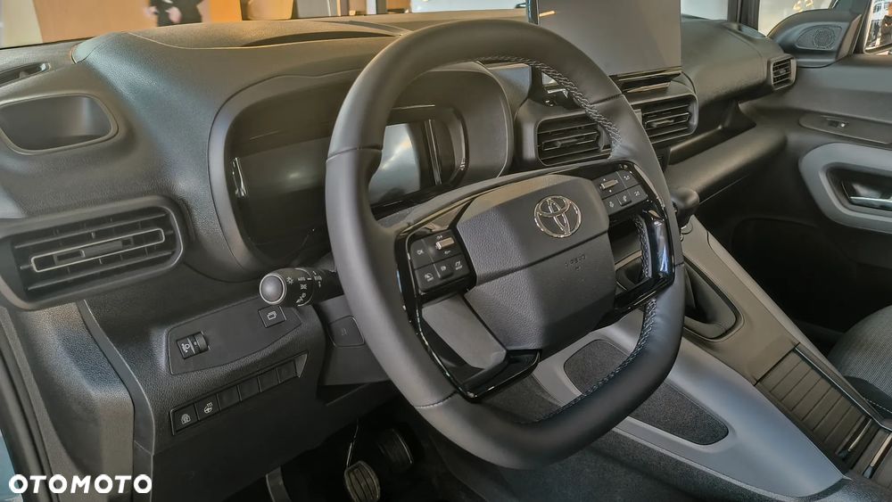 Toyota Proace City Verso 1.5 D-4D Family - 15