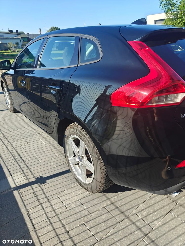 Volvo V40 T3 Kinetic - 3