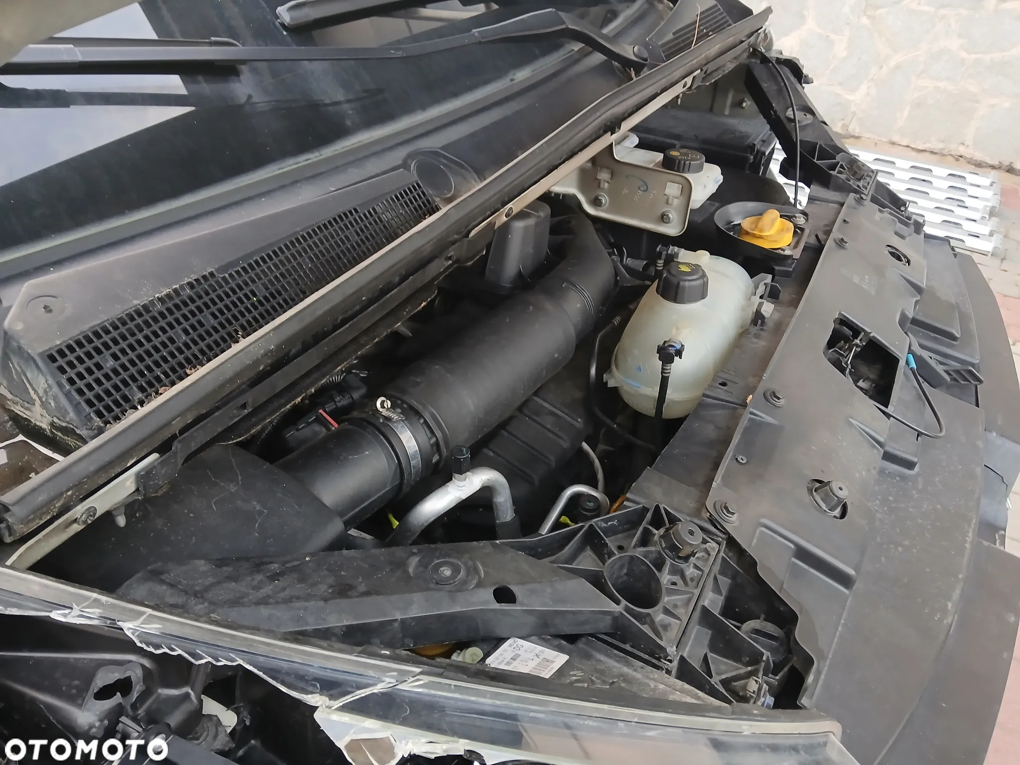 Renault Trafic - 12
