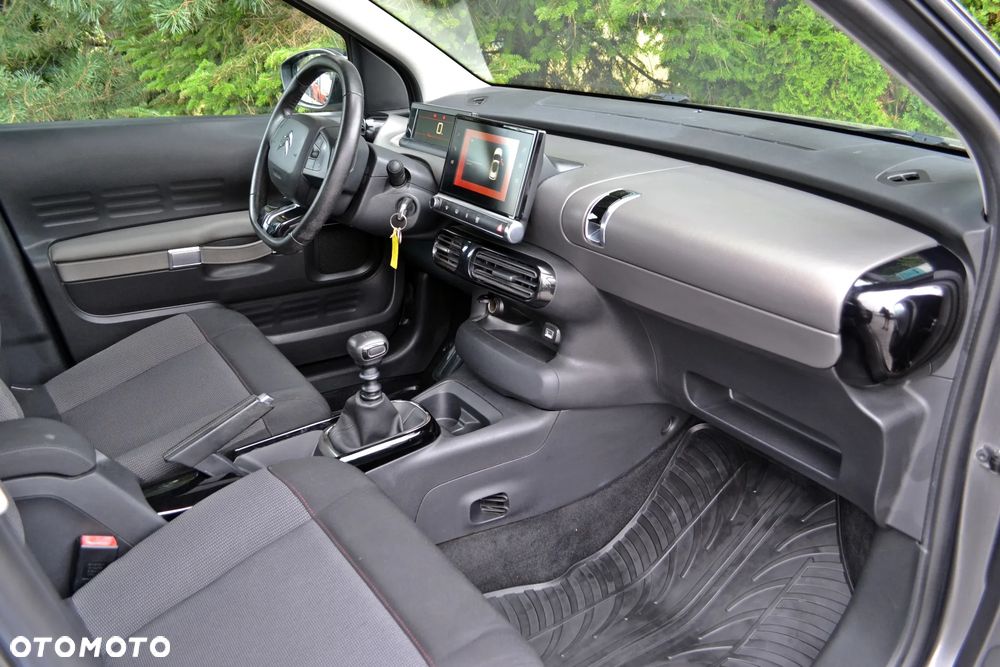 Citroën C4 Cactus - 23