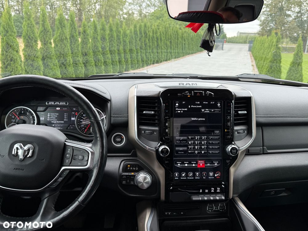 RAM 1500 Crew Cab Shortbed Laramie - 15