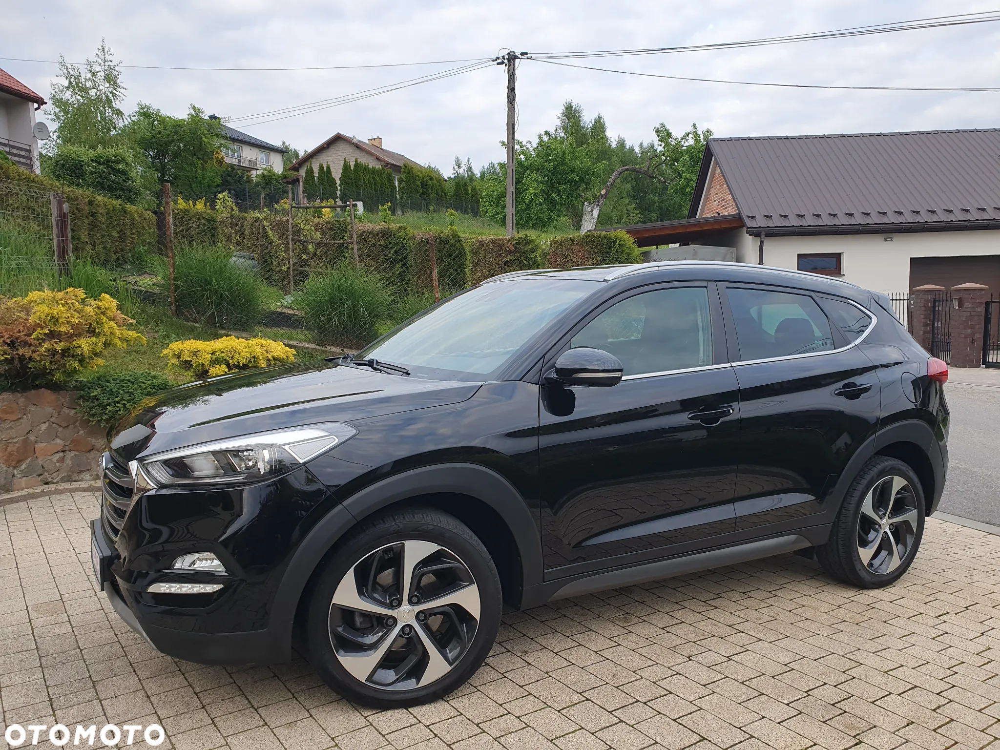 Hyundai Tucson blue 1.7 CRDi 2WD Advantage - 36