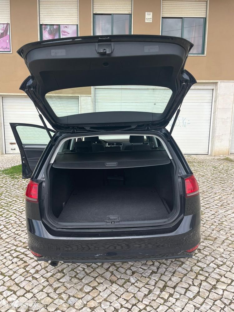 VW Golf Variant 1.6 TDi Confortline - 8