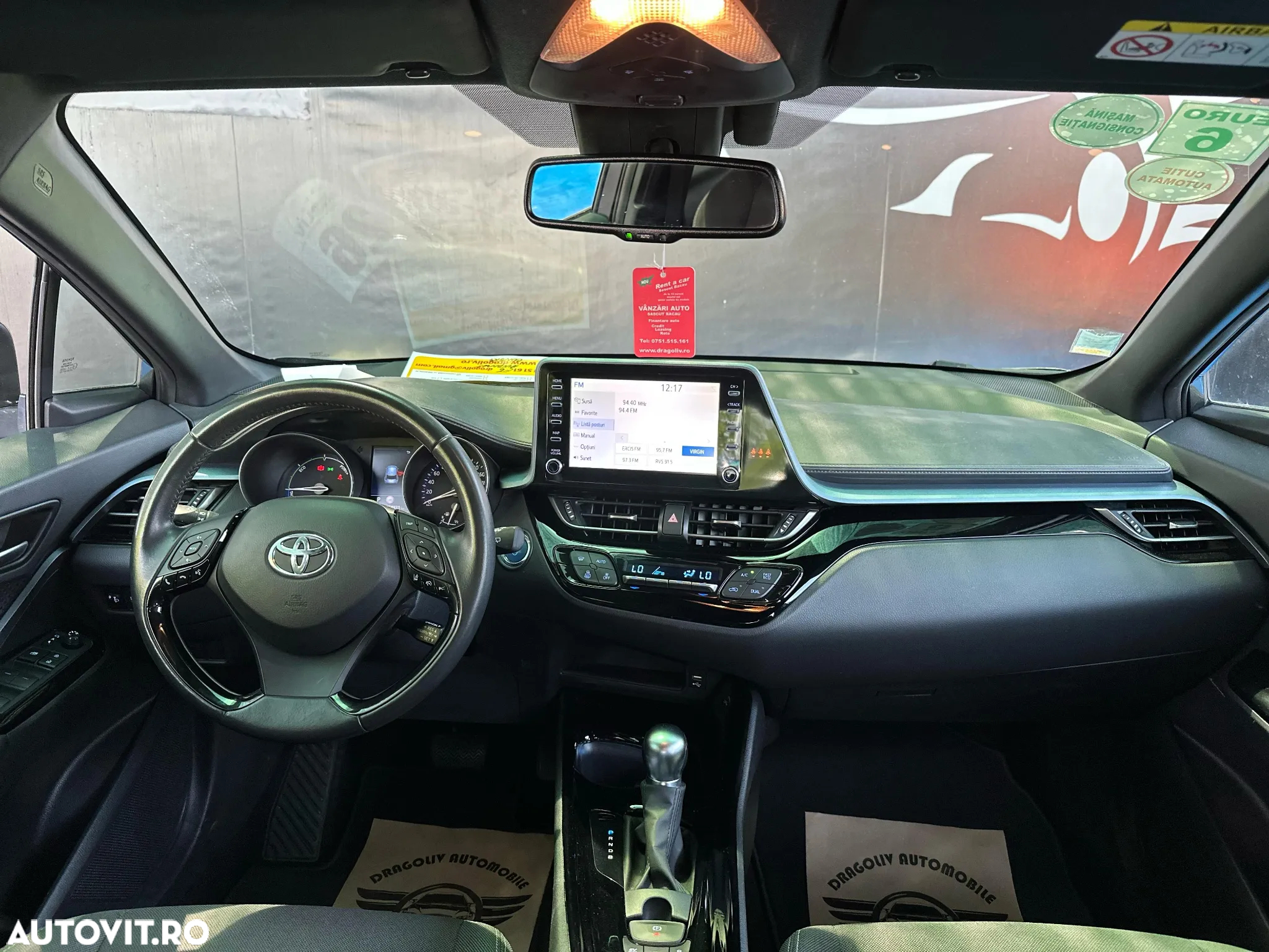 Toyota C-HR 1.8 HEV 140 CP 4x2 CVT Dynamic - 9