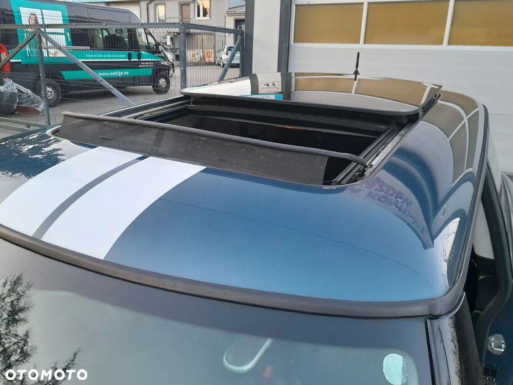 MINI Cooper 50 Camden - 22