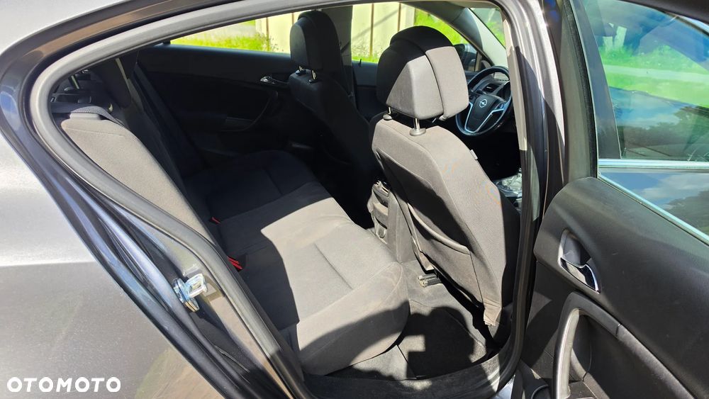 Opel Insignia 2.0 CDTI - 13