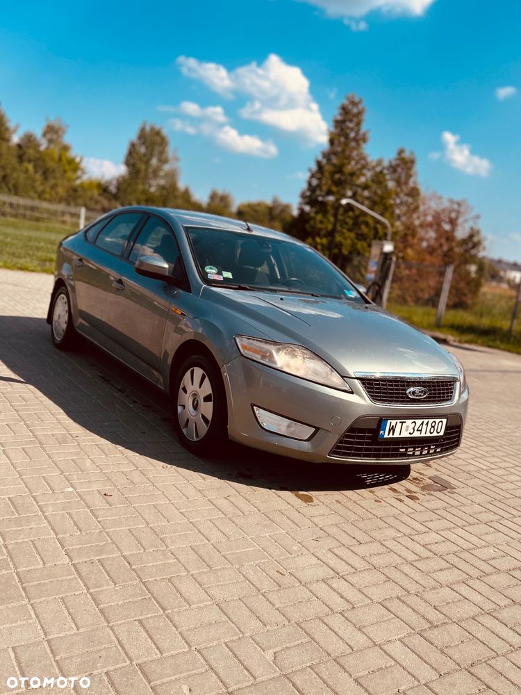 Ford Mondeo 1.8 TDCi Ambiente - 3