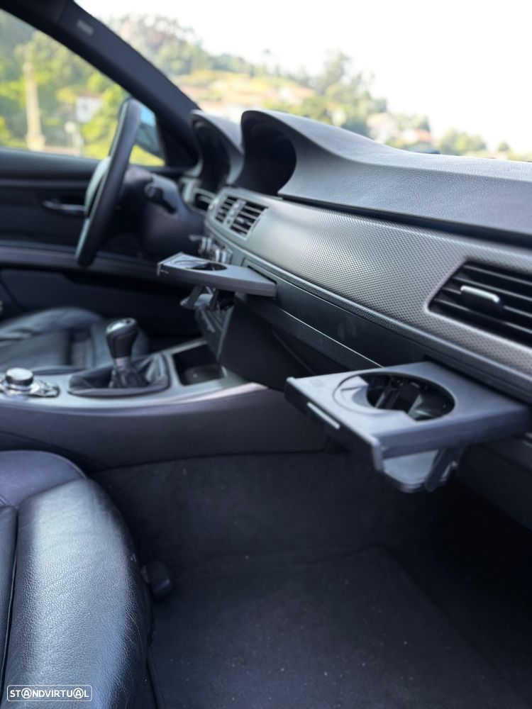 BMW 320 d Coupe - 11
