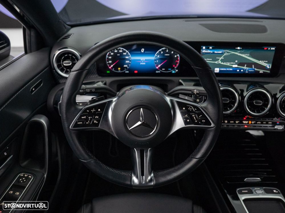 Mercedes-Benz A 200 Standard - 15
