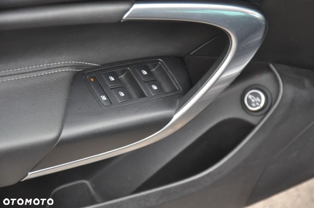 Opel Insignia 2.0 CDTI Cosmo S&S - 13