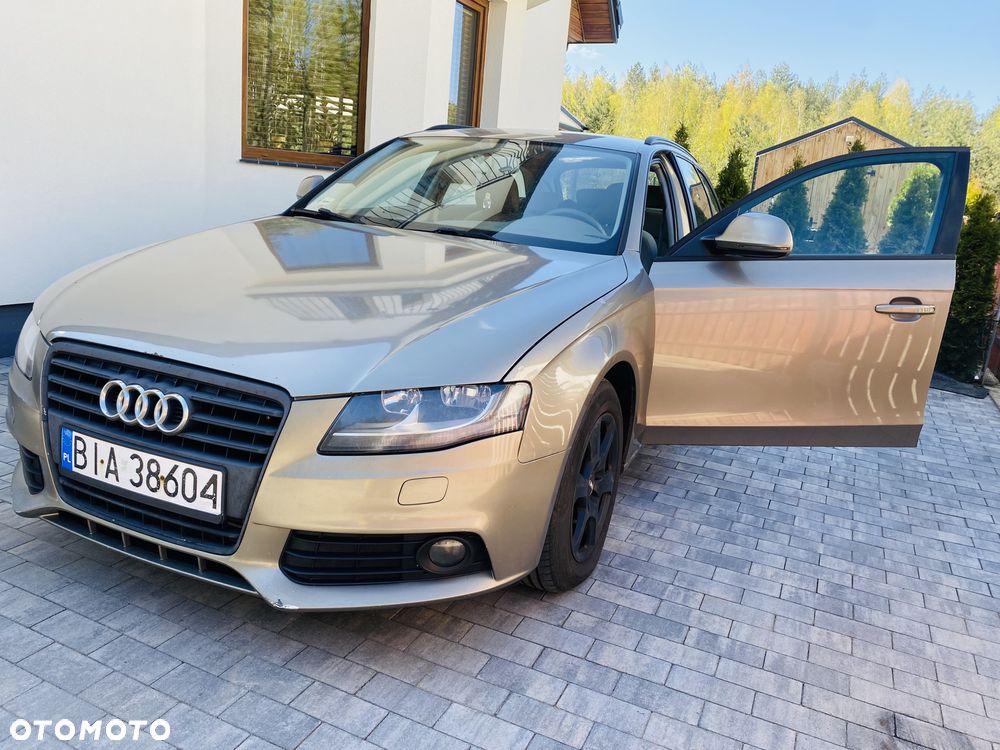 Audi A4 Avant 2.0 TDI DPF Ambiente - 1