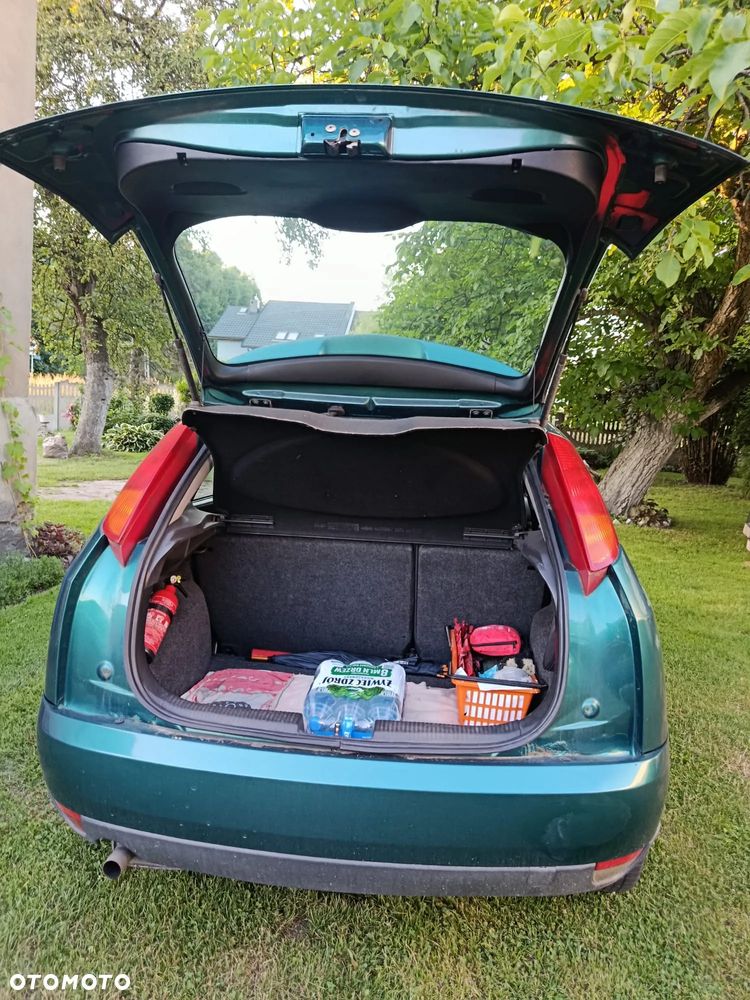 Ford Focus - 6