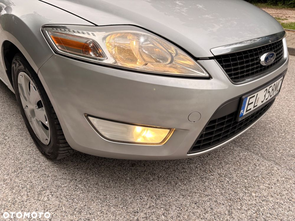 Ford Mondeo - 25