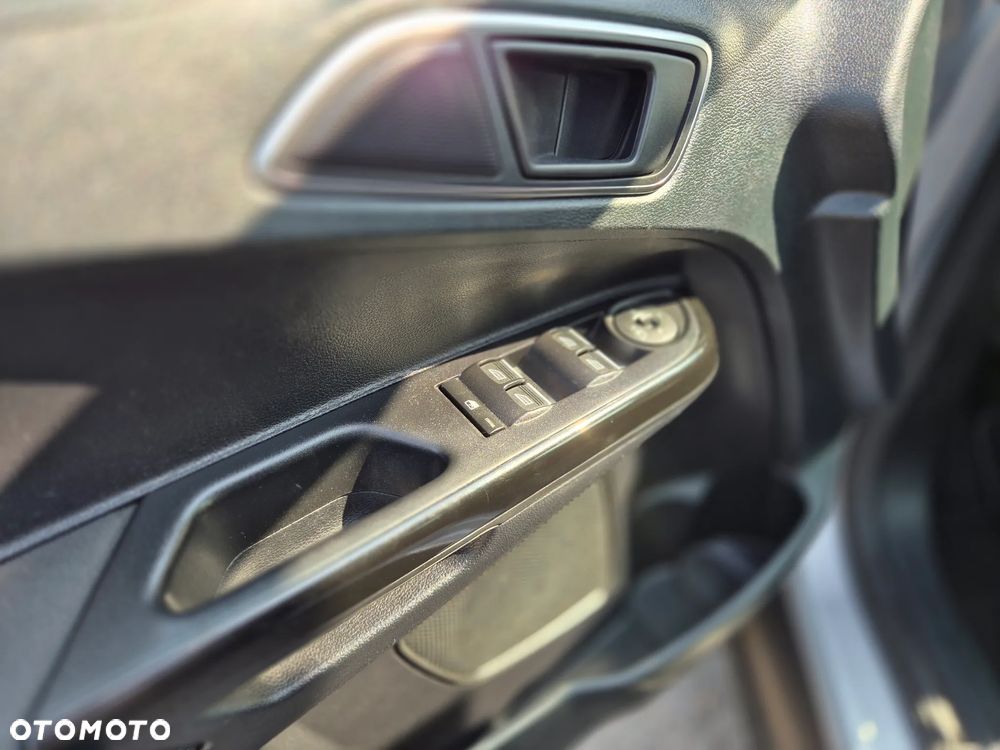 Ford B-MAX 1.0 EcoBoost Titanium X ASS - 14