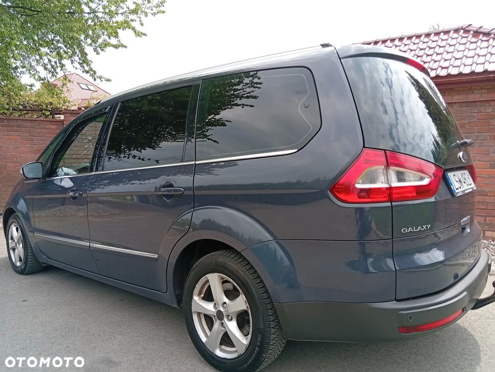 Ford Galaxy - 4