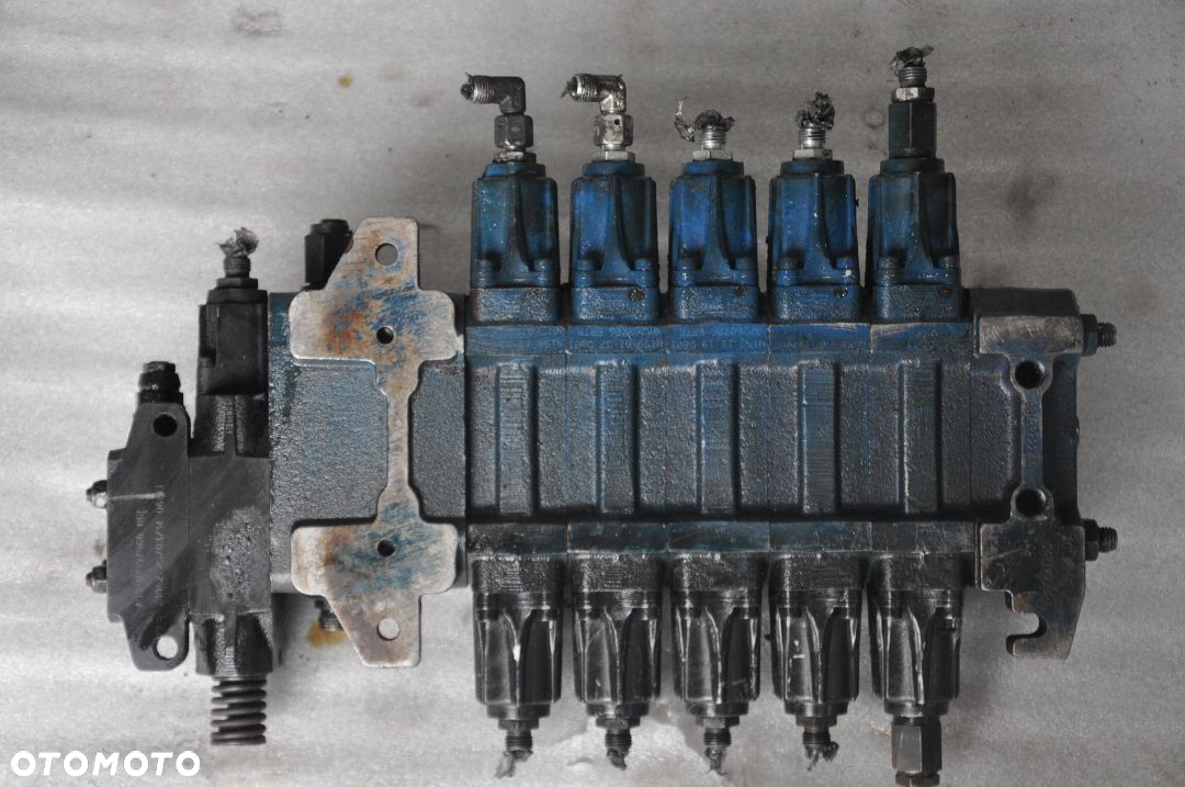 ROZDZIELACZ HYDRAULICZNY MECALAC NR Z507260157 - 2
