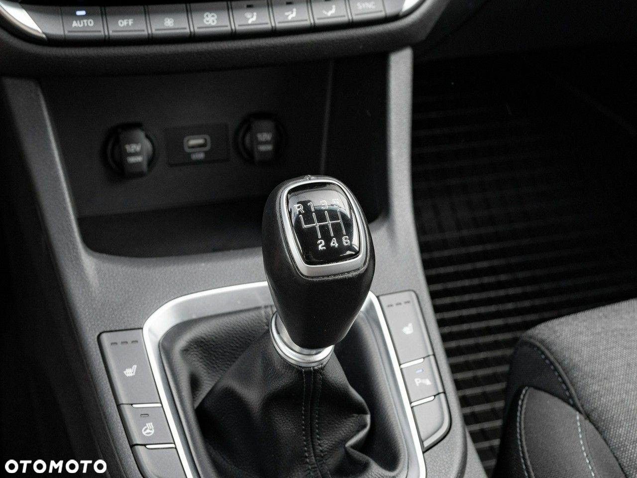 Hyundai i30 1.5 DPI Smart - 19
