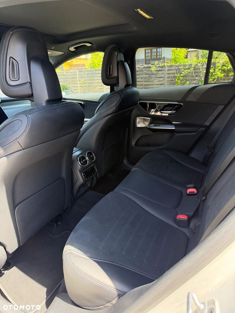 Mercedes-Benz GLC 300 d mHEV 4-Matic AMG Line - 13