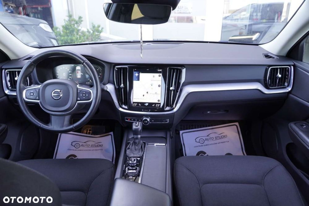 Volvo V60 D4 Geartronic Momentum Pro - 5