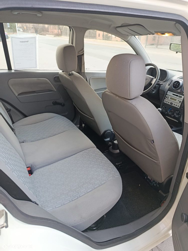 Ford Fusion 1.4 Elegance - 8