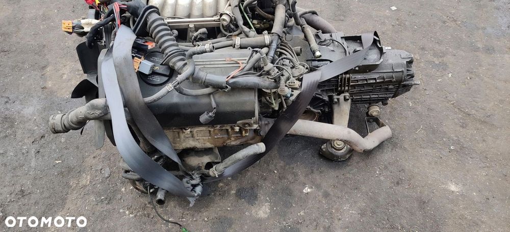 Audi A4 S4 B5 8D 2000 Kompletne skrzynie - 3