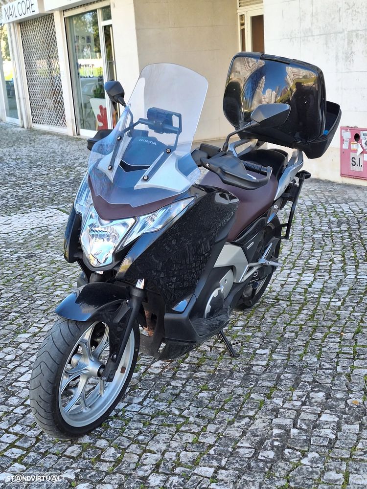 Honda Integra Maxi-Slscooter - 22