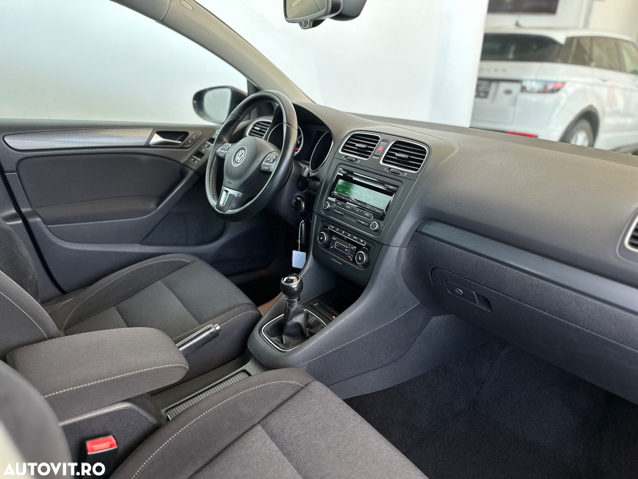 Volkswagen Golf 1.2 TSI BlueMotion Technology Style - 16