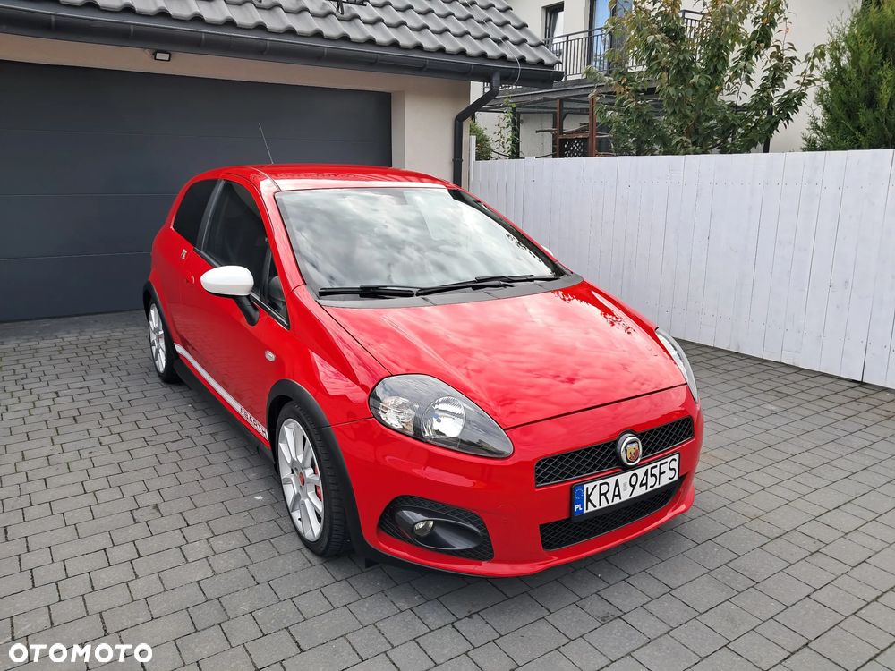 Abarth Grande Punto 2009 photo 5