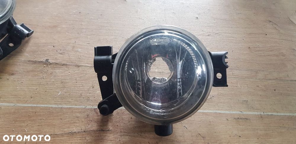 FORD C-MAX FOCUS MK II  HALOGEN PRAWY 3M51-15K201-AA - 1