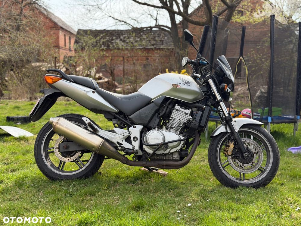 Honda CBF - 1