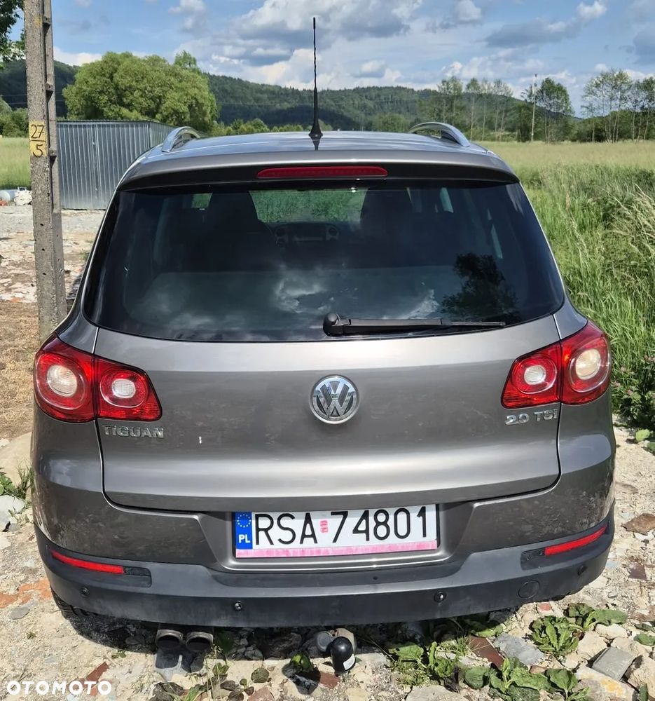 Volkswagen Tiguan 2.0 TSI 4Motion Track & Avenue - 4