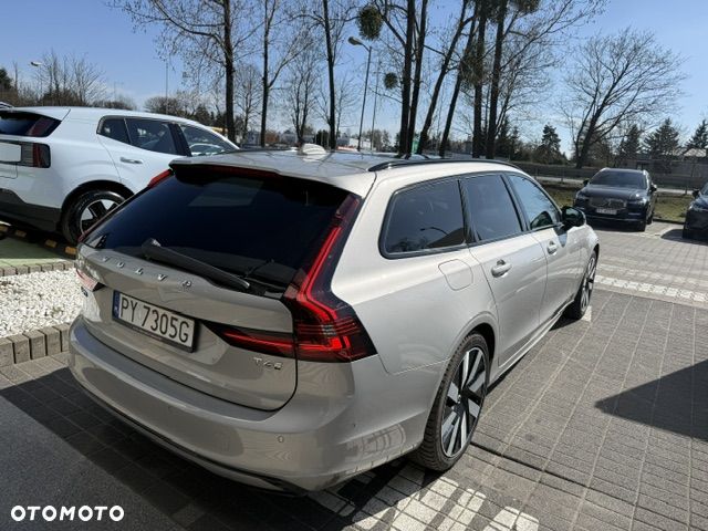 Volvo V90 - 17