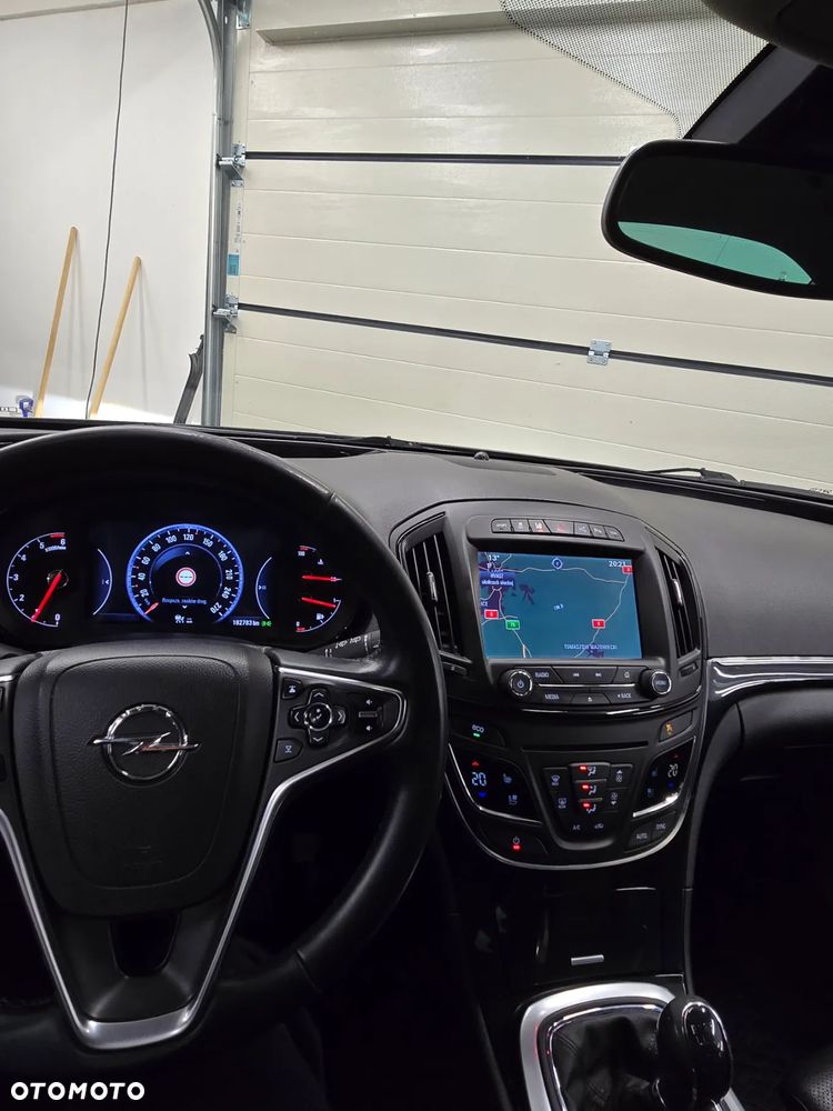 Opel Insignia 2.0 CDTI Cosmo S&S - 13
